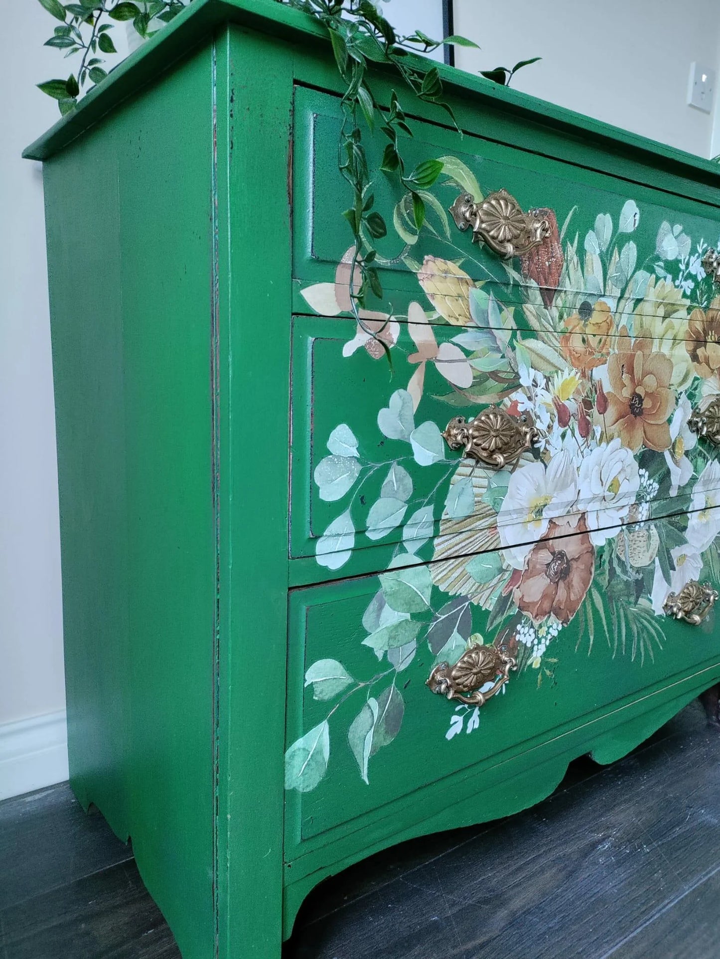 Vintage Green Floral Drawers