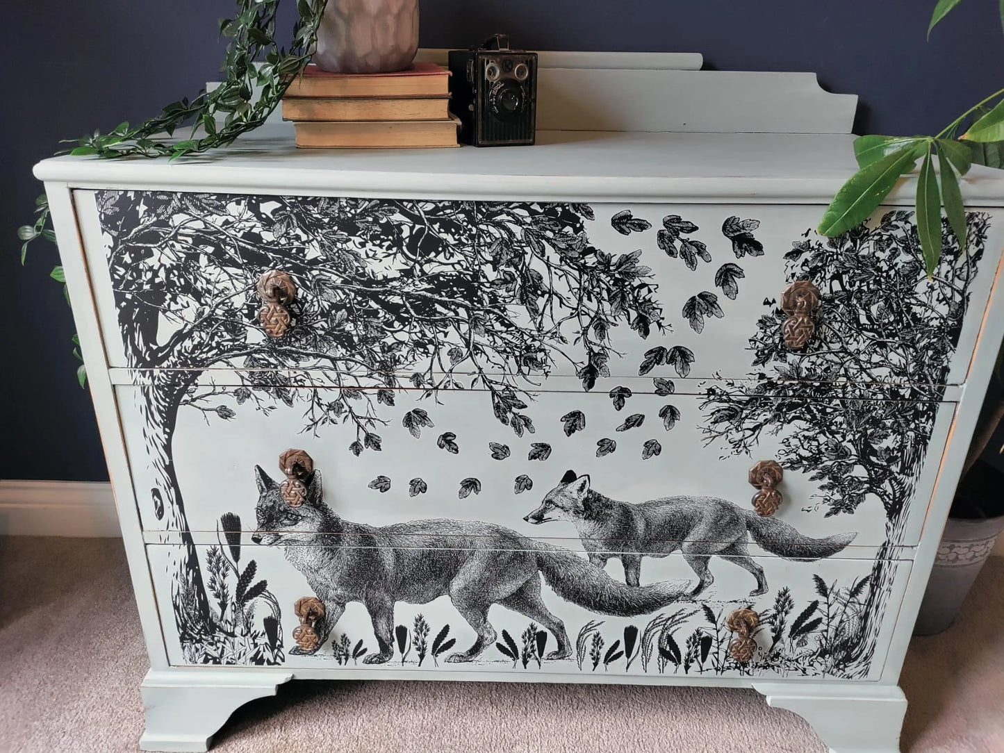 Fox Meadow Drawers